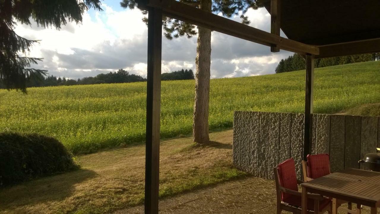 Blick In Die Suedeifel Biersdorf Екстериор снимка