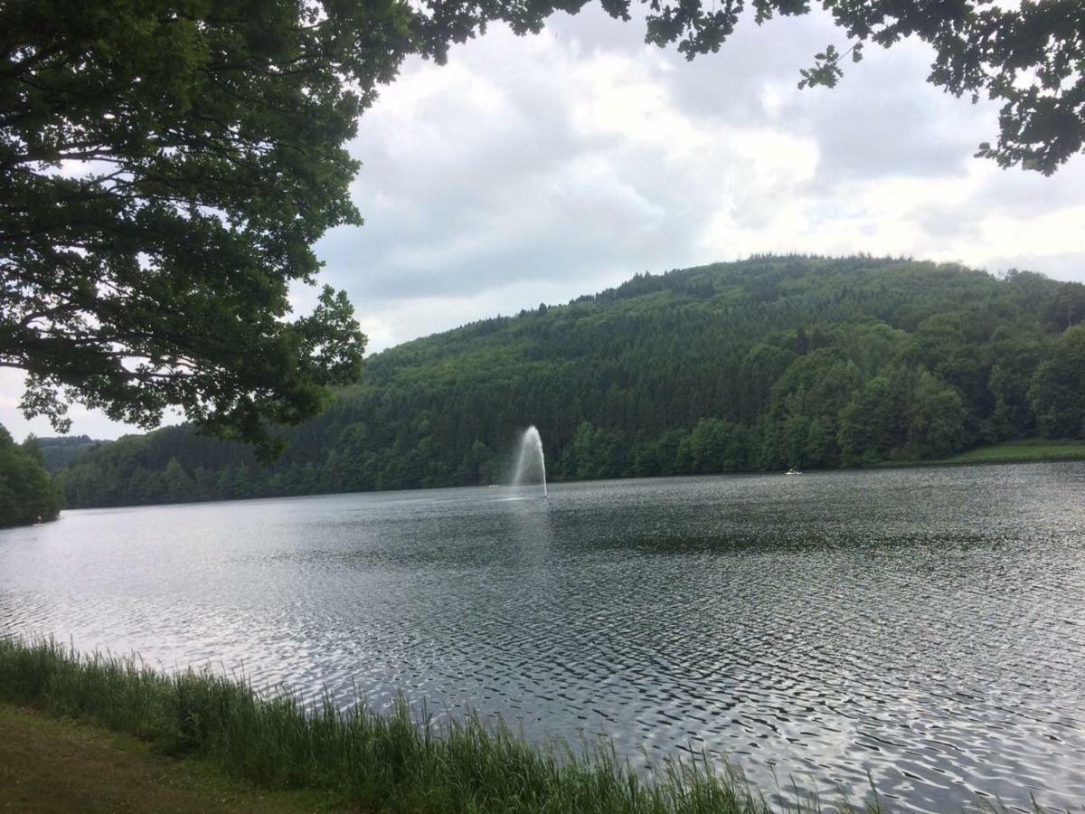 Blick In Die Suedeifel Biersdorf Екстериор снимка
